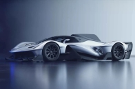Red Bull 公布最终量产版 RB17 Hypercar 设计
