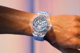 Hublot 全新 Big Bang Sapphire Sky Blue 腕表释出