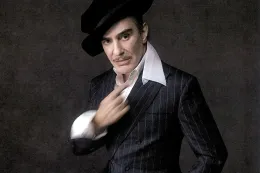 大都会艺术博物馆 The Met 取消 John Galliano 展览