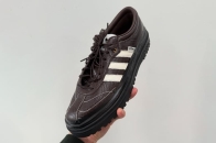 Song for the Mute × adidas 全新联名鞋款于巴黎时装周率先曝光