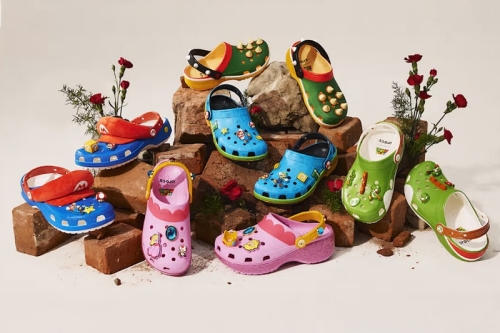 Nintendo × Crocs 推出《Super Mario Bros.》联名鞋款