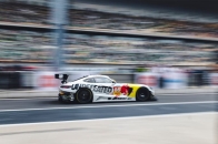 UNDEFEATED 赞助赛车手王一博