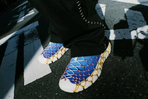 Space Available 联手 KEEN 推出全新 UNEEK 360 机能球鞋