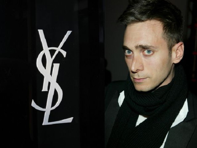Yves Saint Laurent 的 YSL Logo 将继续沿用！