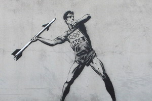 涂鸦创意艺术家 Banksy 最新针对 2012 伦敦奥运 Olympics 的街头创作曝光！