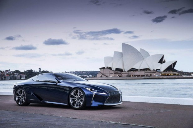 雷克萨斯 Lexus 推出 2013 LF-LC Blue Hybrid 油电复合动力概念车款
