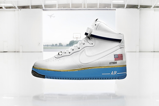 Nike Sportswear 以美国总统专机为灵感打造最新 Air Force 1 鞋款