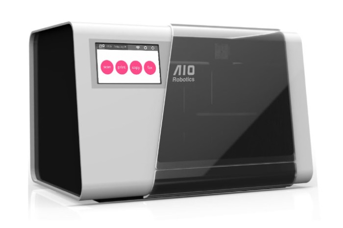 AIO Robotics 将带来 Zeus 打印机，可以扫描、传真、复制、打印 3D 物件