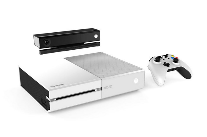 Microsoft 员工限量版 Xbox One 全白机型