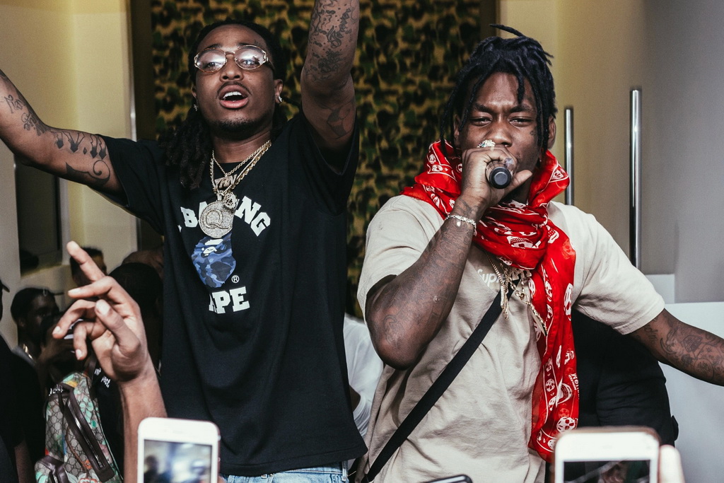 Travis Scott 突袭献唱 BAPE 纽约旗舰店 - 第2页