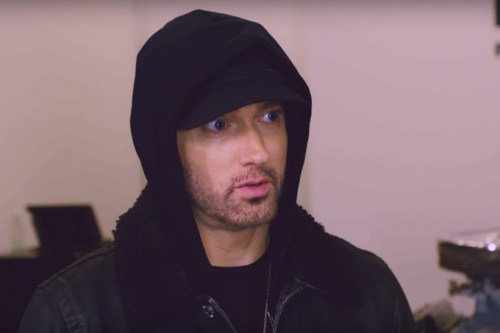 Eminem 登上最新一集《Sneaker Shopping》亮相最新 Air Jordan 4「Encore」联乘鞋款