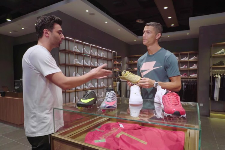 Cristiano Ronaldo 于北京作客最新一期《Sneaker Shopping》