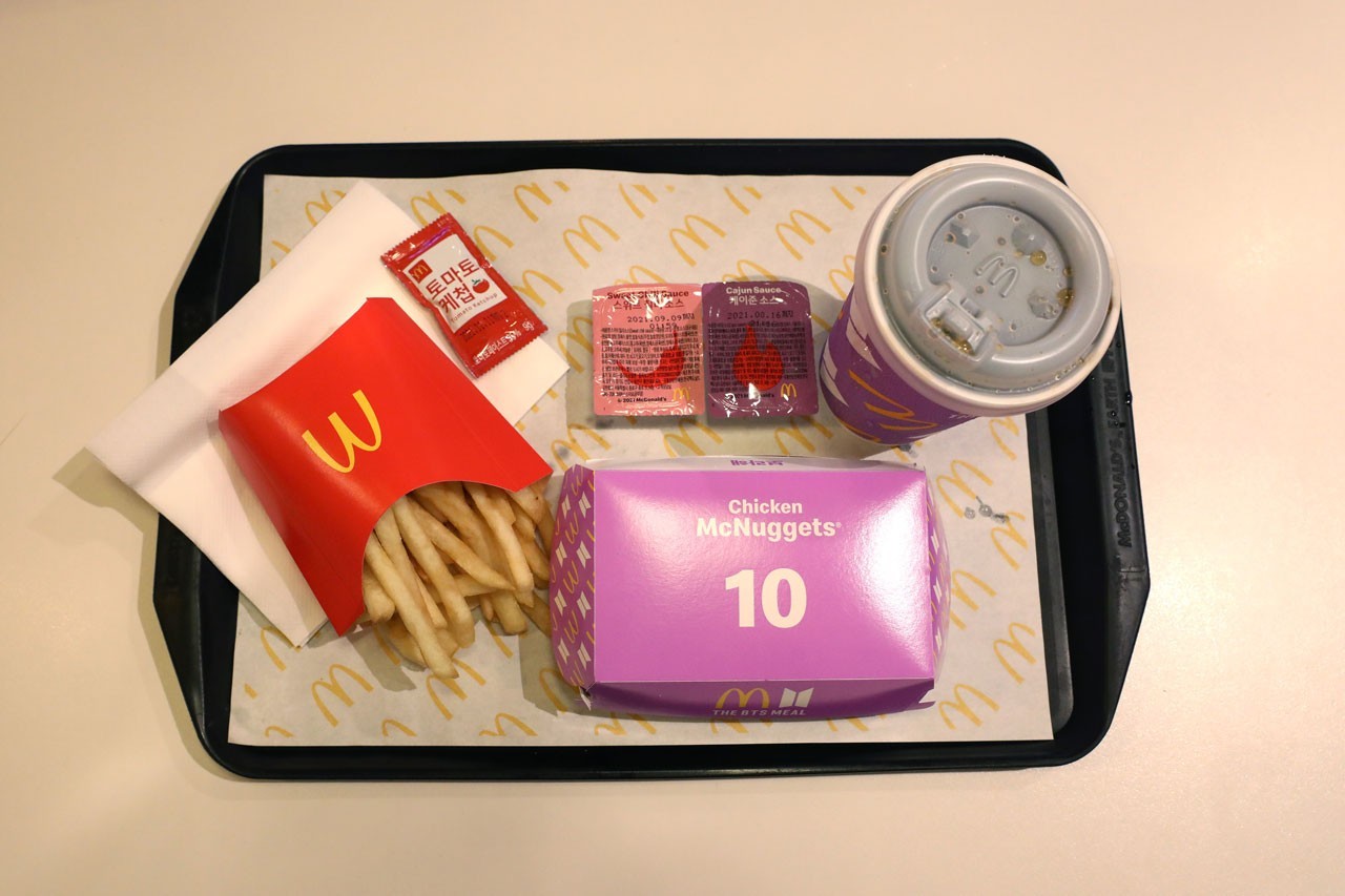 数十家 McDonald’s 因 BTS 联名套餐抢购潮勒令暂时停业