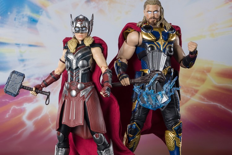 S.H.Figuarts 揭示《Thor: Love and Thunder》男女雷神完整战衣造型