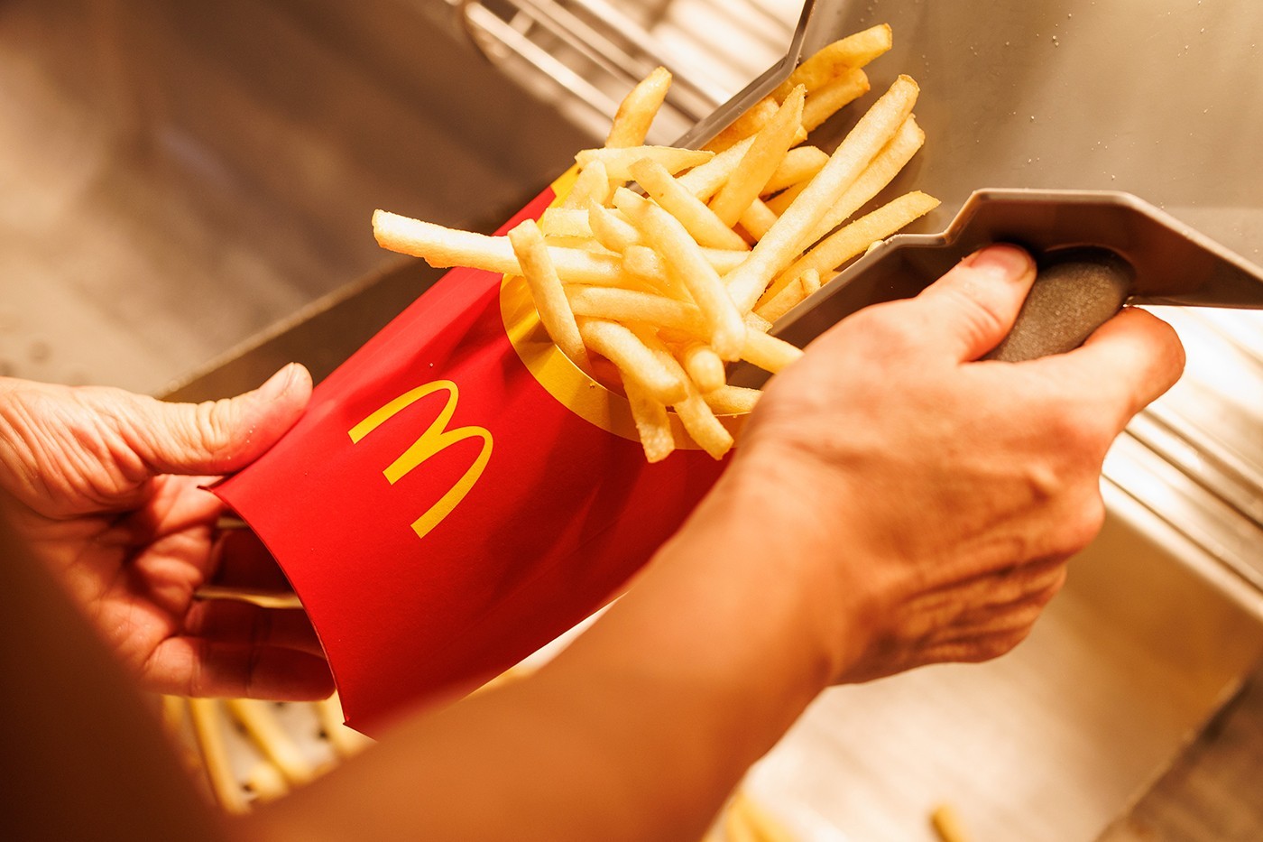 日本麦当劳 McDonald's 宣布重启中、大份薯条贩售