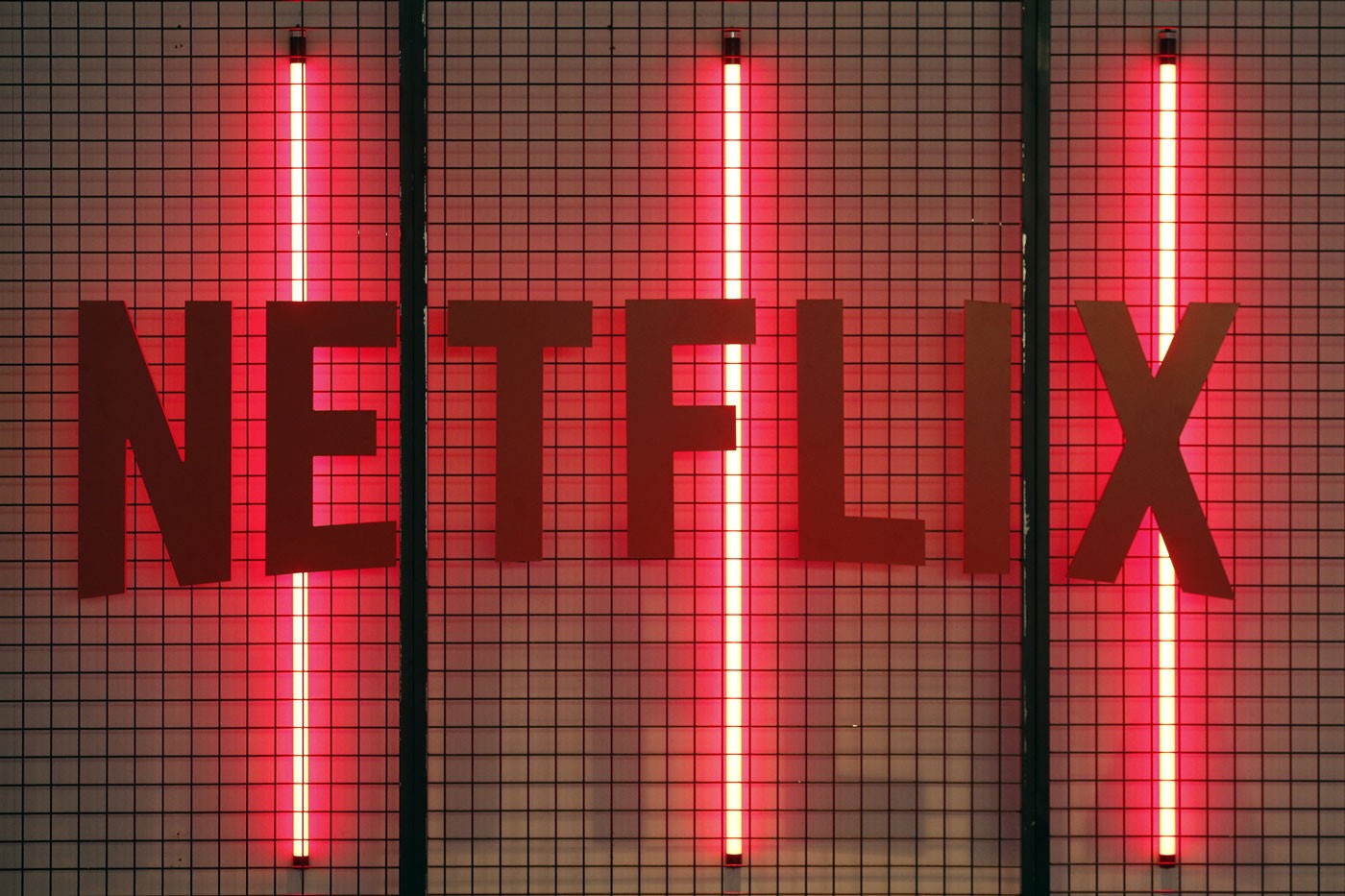 Netflix 自公布 2021 第四季度财报后股价持续下跌