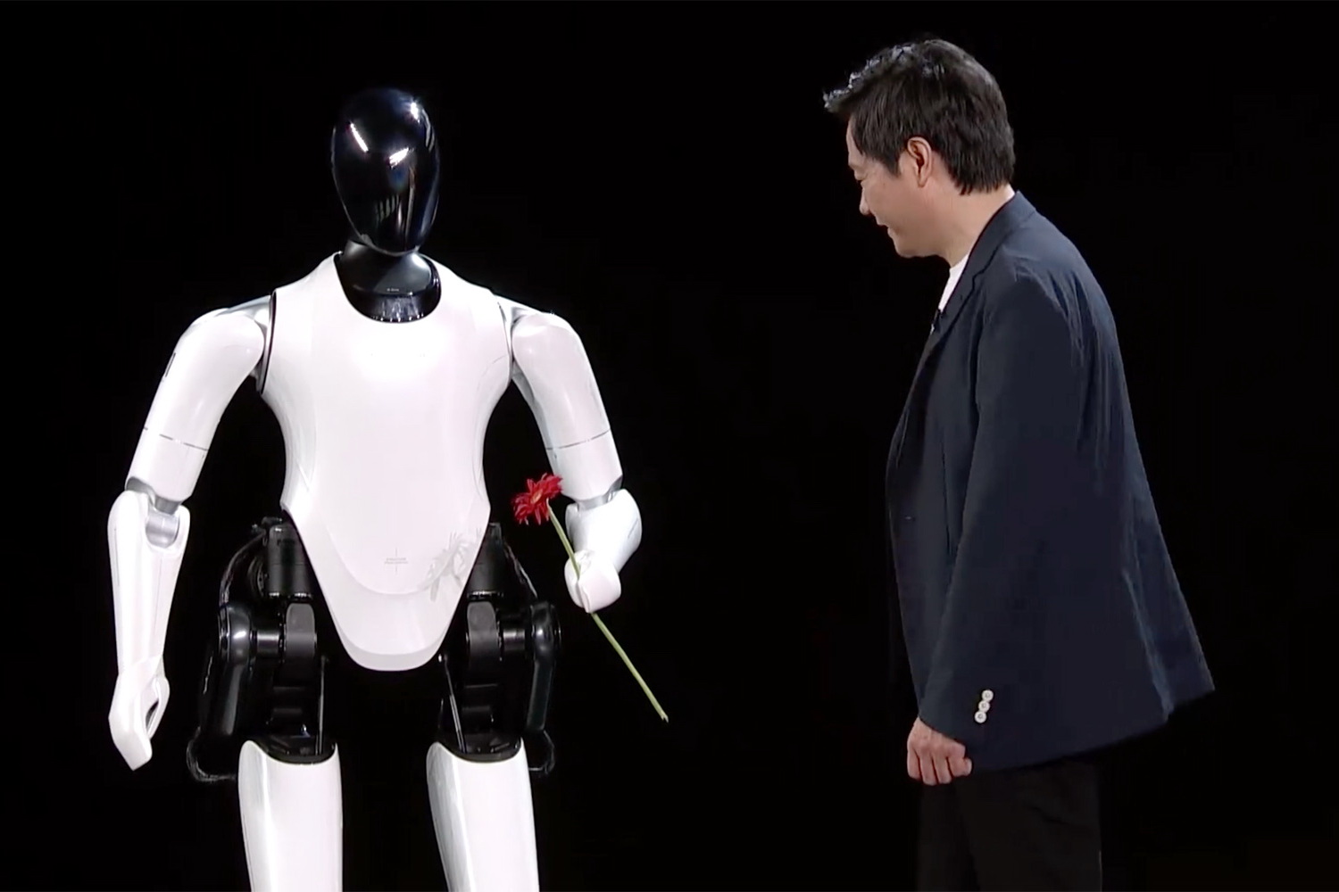 CyberOne 是小米的全尺寸人形仿生机器人
