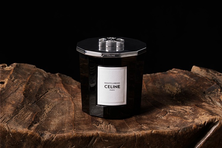 CELINE 推出全新高定香氛蜡烛系列