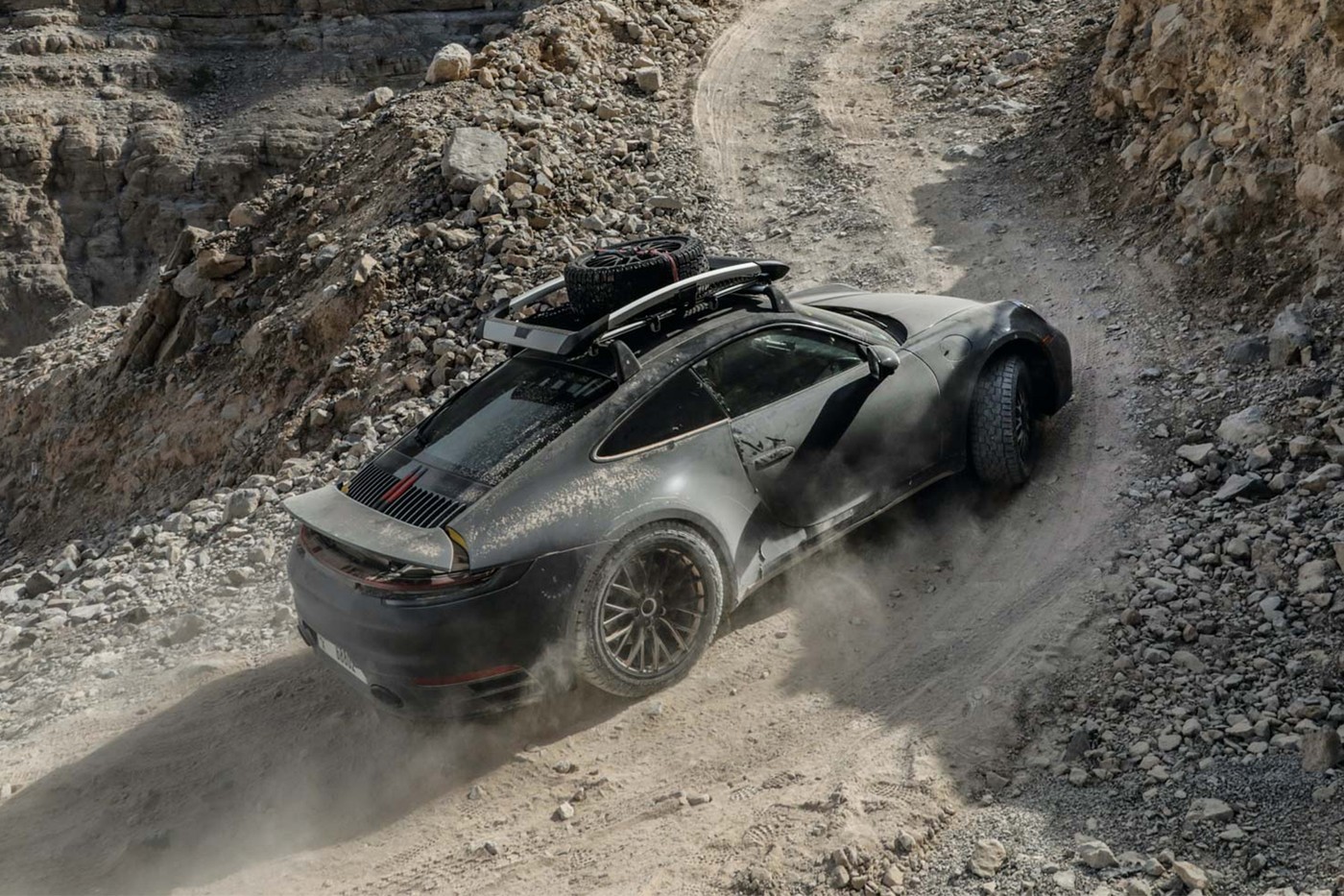 保时捷 Porsche 即将正式发表最新「全地形 911」车型