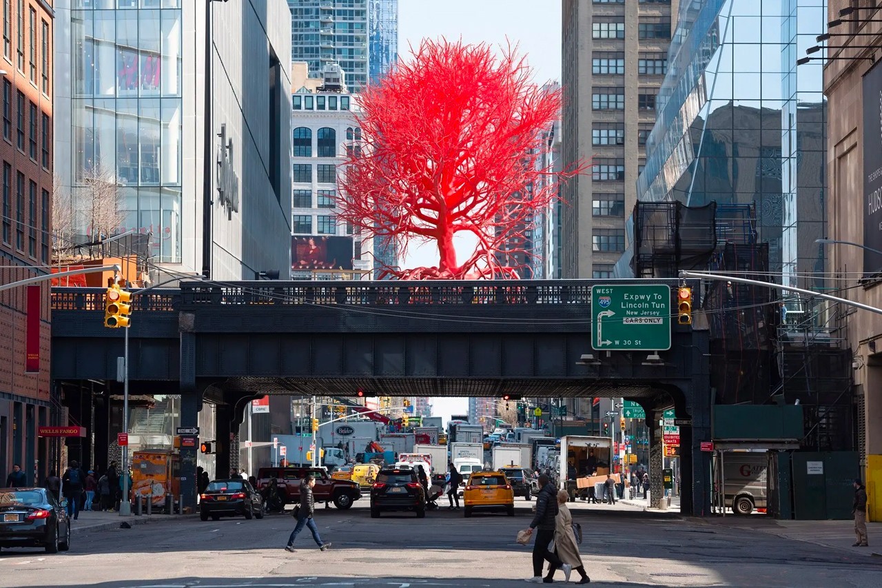 瑞士艺术家 Pamela Rosenkranz 全新作品《Old Tree》正式进驻纽约高线公园展区