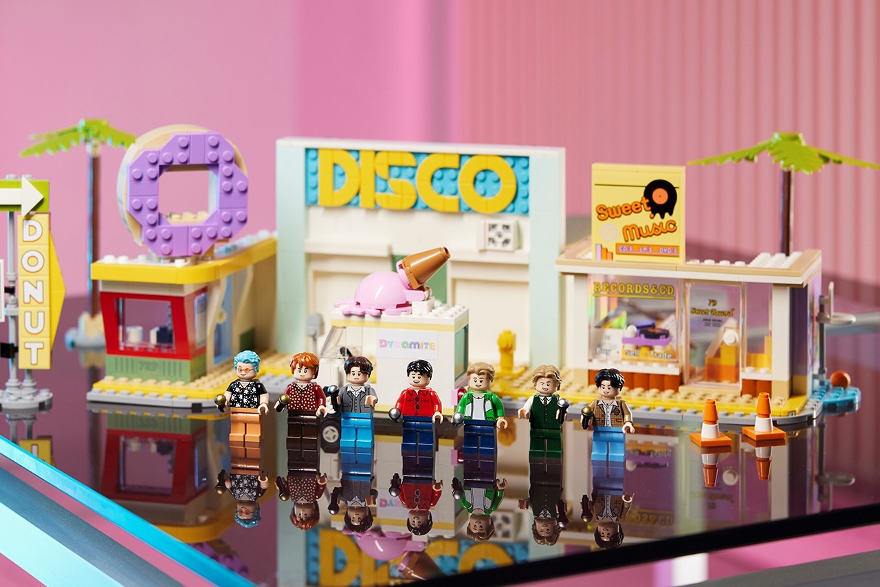 LEGO® Ideas x BTS 防弹少年团《Dynamite》主题盒组正式登场