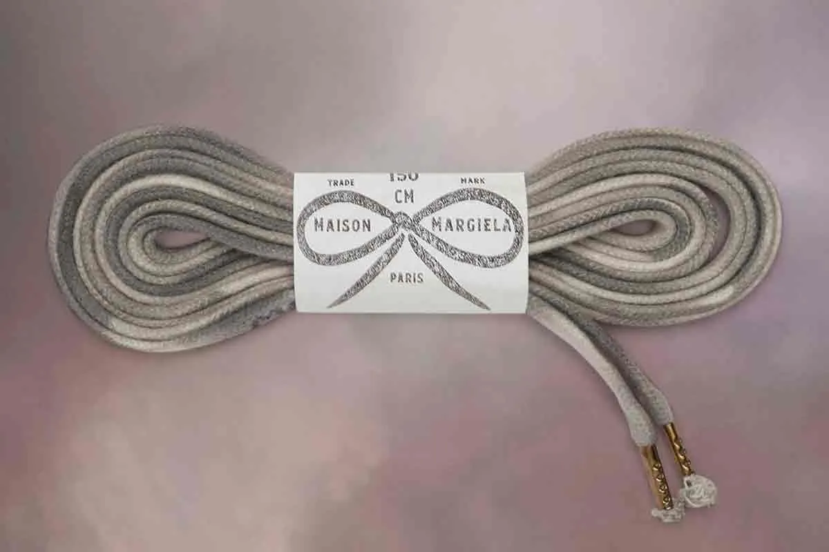 Maison Margiela 推出要价 $180 美元「骯脏鞋带」造型腰带