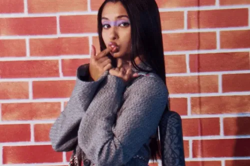 Beats 携手 Kiko Kostadinov 打造最新联名，保加利亚灵感 Beats Pill 扬声器登场