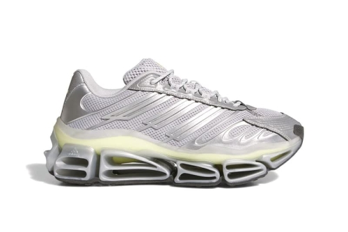 adidas Megaride AG「Silver Metallic」未来感鞋款登场