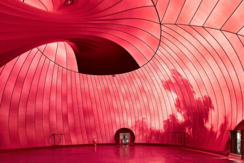Anish Kapoor × Arata Isozaki 可充气音乐厅 Ark Nova 亮相瑞士 Lucerne Festival