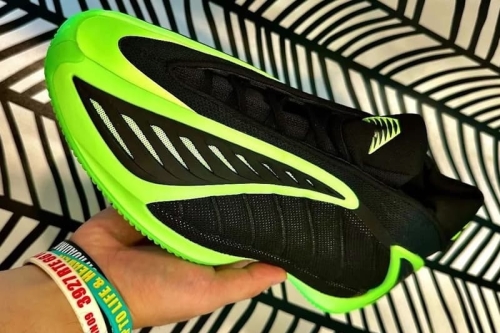 萤光 Lime Burst 注入！adidas Anthony Edwards 2 抢先亮相