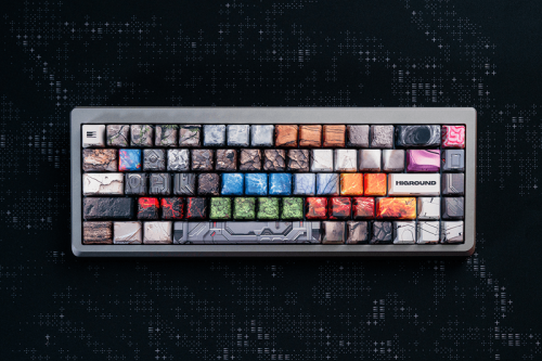 连 Travis Scott 都爱不释手，EDGLRD x Higround 限量版电竞键盘登场