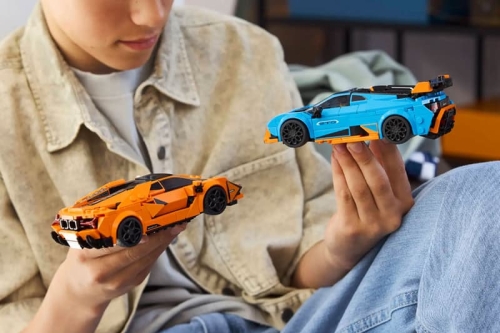 LEGO Speed Champions 系列推出 Lamborghini Revuelto & Huracán STO 积木同捆套装