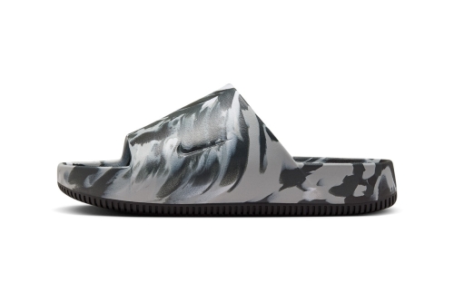 近赏 Nike Calm Slide 橡胶拖鞋全新配色