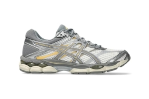 ASICS GEL-CUMULUS 16 全新「Cream/Clay Grey」配色鞋款正式亮相