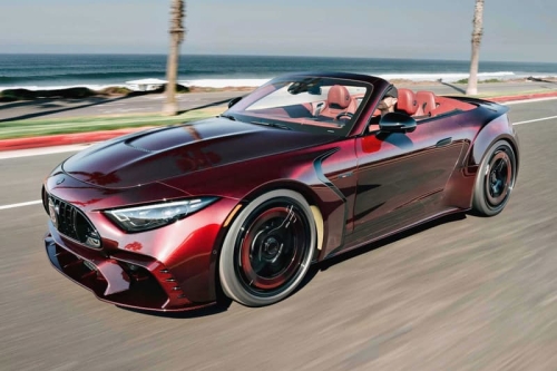 BRABUS 1,000 匹 Rocket GTC Deep Red 亮相，挑战敞篷混动极速