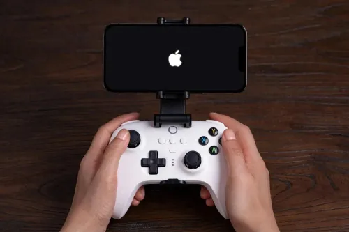 传 Apple 苹果正完善 iPhone 对第三方游戏手柄的支持