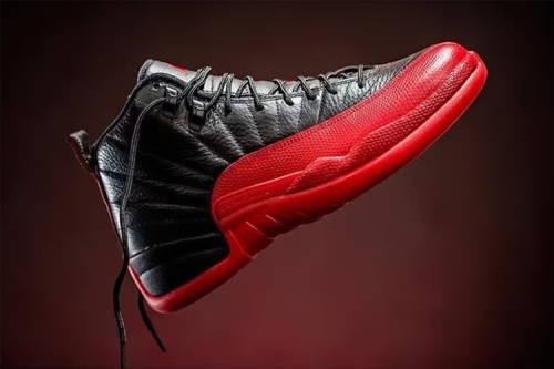 率先近赏 Air Jordan 12 最新复刻配色「Flu Game」鞋款