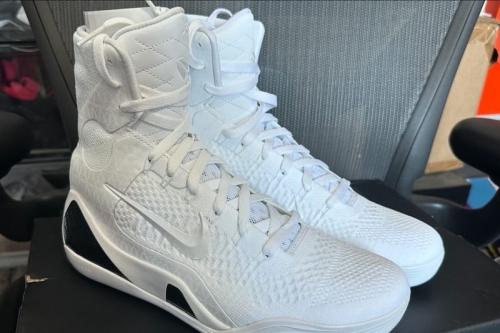 率先近赏 Nike Kobe 9 Elite Protro 全新配色「Halo」鞋款