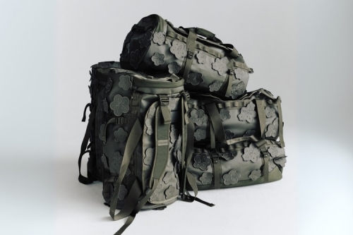 The North Face 再度联手 Cecilie Bahnsen，2025 春夏系列全新「沙褐绿」配色亮相