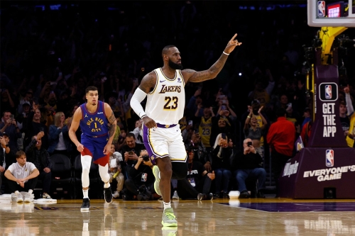 当代 GOAT！LeBron James 生涯总得分正式突破 40,000 大关