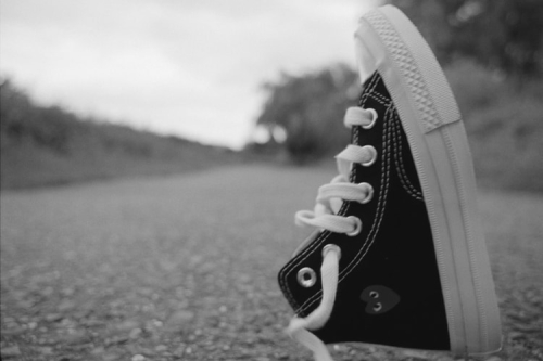 PLAY COMME des GARÇONS × Converse Chuck 70 初代联名鞋款回归发售