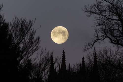 中国 LTE440 软件订下首个「月球时间」标准