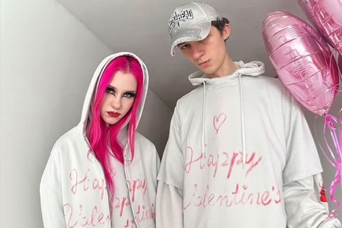 Balenciaga 正式发布全新情人节系列与主题广告大片