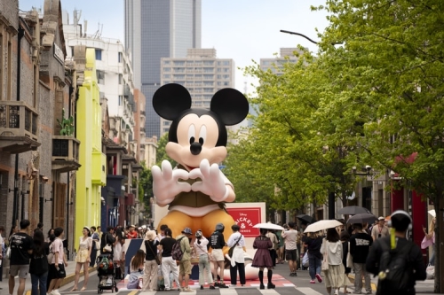 迪士尼在上海开启「奇聚派对」主题活动