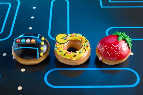 Krispy Kreme 携手经典街机游戏《Pac-Man》推出全新联名甜甜圈系列