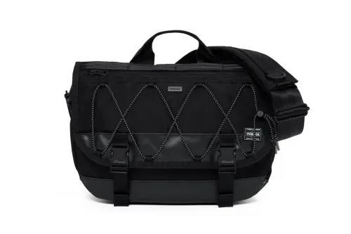 JJJJound × PORTER 推出四款全黑机能包袋胶囊系列