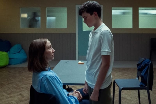 烂番茄高达 99%！Netflix 犯罪剧集《混沌少年时 Adolescence》打破多项纪录
