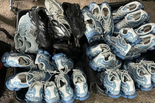 下一双大热鞋款？率先近赏 New Balance 最新型号 ABZORB 2000