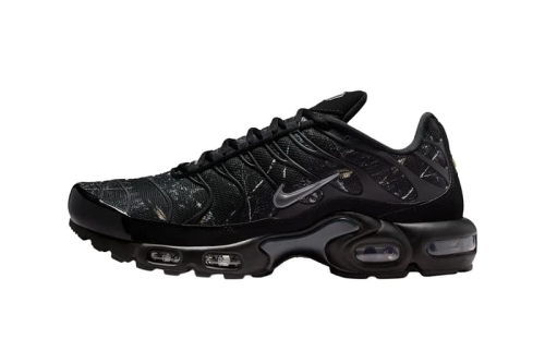 Nike 为 Air Max Plus 加上机能感「Black Wood Camo」鞋款迷彩新装