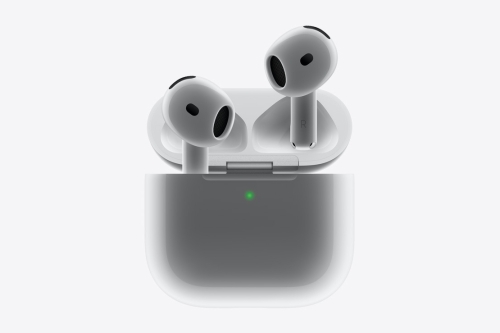 除了新系统外，AirPods 也增加了两项新功能